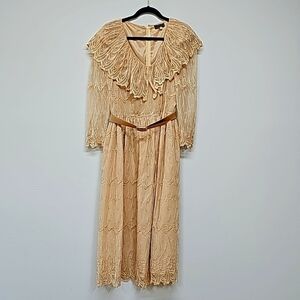1980s Cachet by Bari Protas Tan lace formal dress size 11 - 12, LS, belted